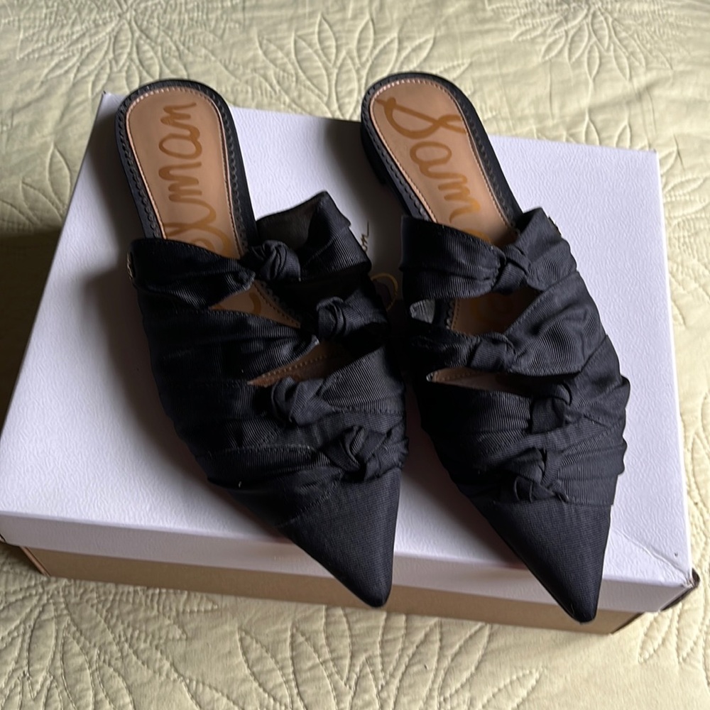 Sam Edelman pointy toe slip on fabric mules, size 6.5 gently used, black.